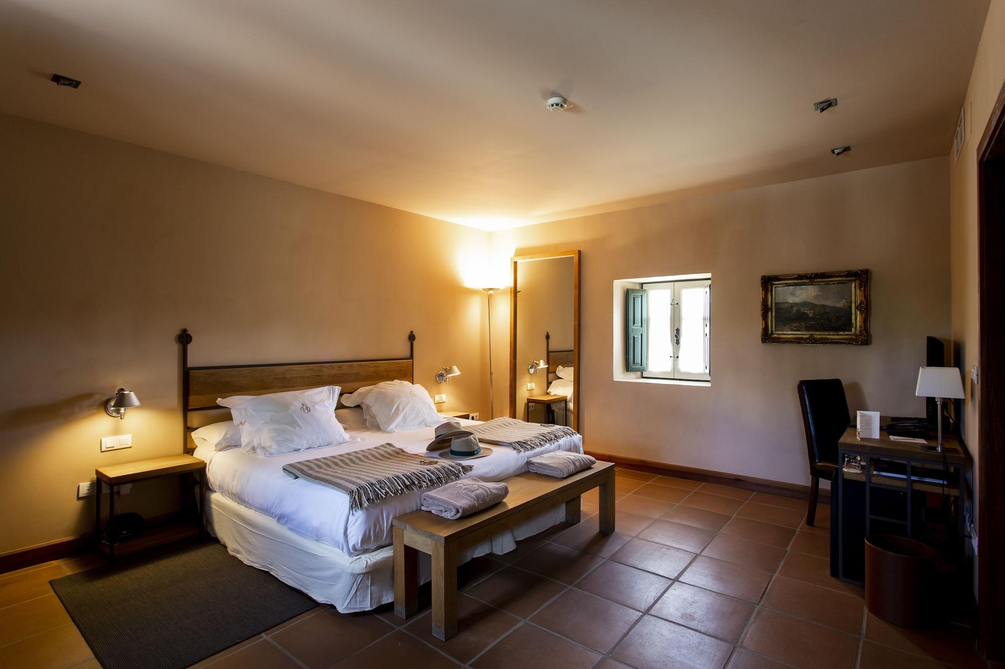 Hacienda Zorita Wine Hotel & Spa Valverdón Zewnętrze zdjęcie A room at the hotel